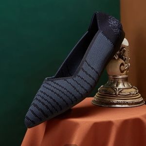 Blue Pointed Ballet Flat